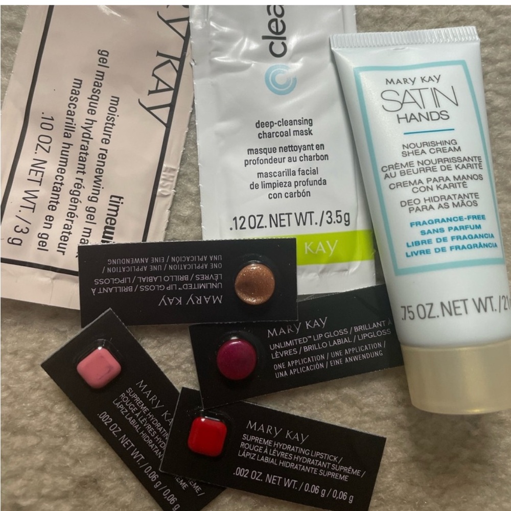 Mary Kay Bundle! 6 eye colors + 1 compact NWT Free samples w/purchase! A steal! - Picture 8 of 8